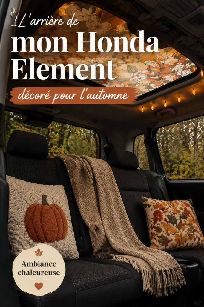 Intérieur d'une Honda Element décorée pour l'automne avec des accessoires chaleureux
