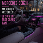 Une magnifique Mercedes-Benz glamour sur fond de ville moderne.