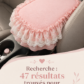 Femme utilisant son ordinateur pour effectuer des recherches sur Internet
