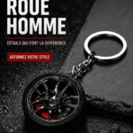 Porte-clé masculin élégant en cuir sur une table en bois.