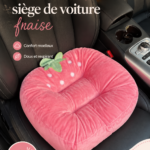 Coussins colorés et originaux dans une voiture moderne, ajoutant une touche de style.