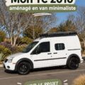 Un van aménagé minimaliste avec un intérieur chic et fonctionnel