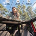 Comparaison entre un Jeep Wrangler avec Freedom Top et un autre avec ClearLidz.